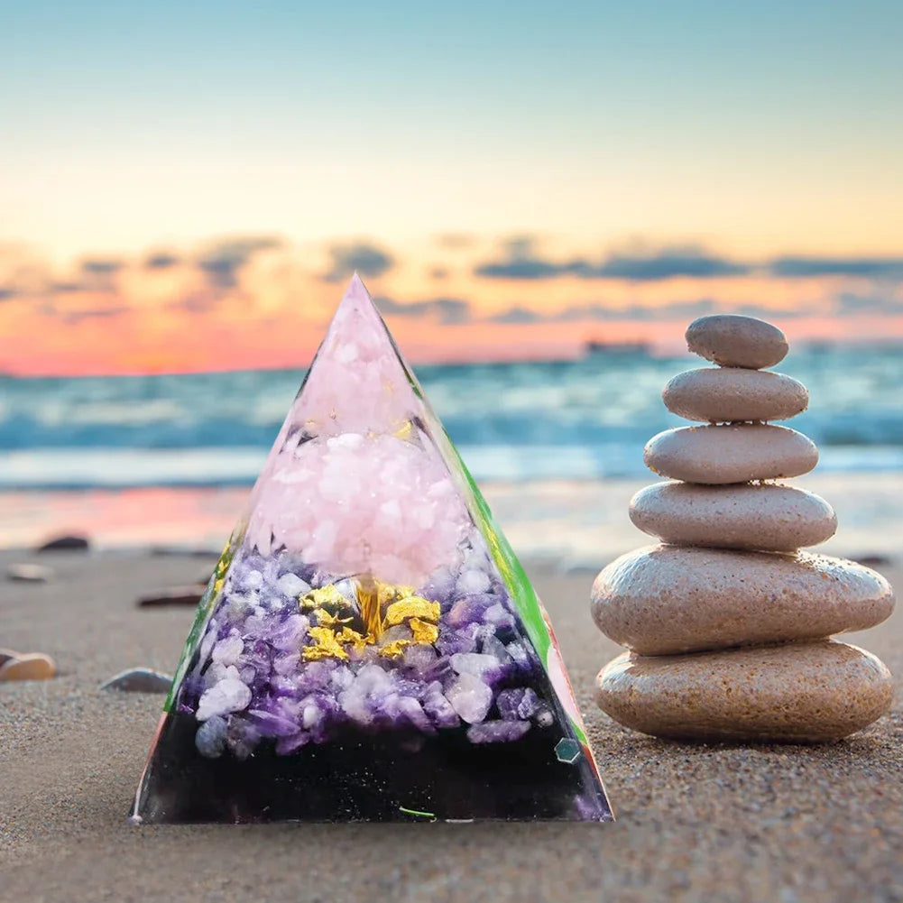 Orgonite Energy Pyramid – 5cm Natural Crystal Generator for Healing, Meditation & Home Harmony